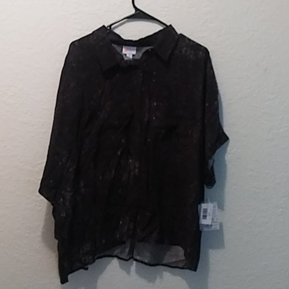 Lularoe Amy top